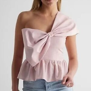 Express | Light Pink Bow Top